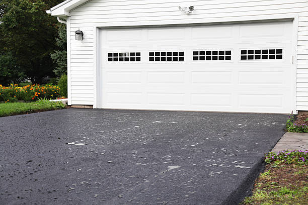 Best Retail Junk Removal  in Newton, MA